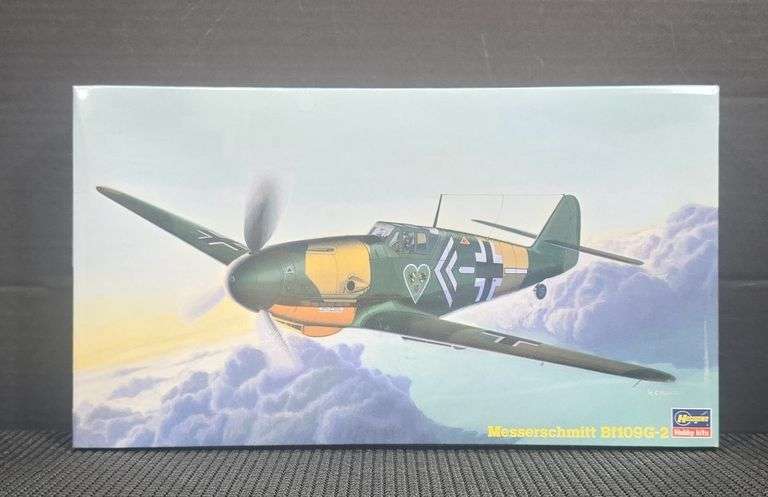 Hasegawa Messerschmitt Bf109G-2 1/48 Scale Model Kit