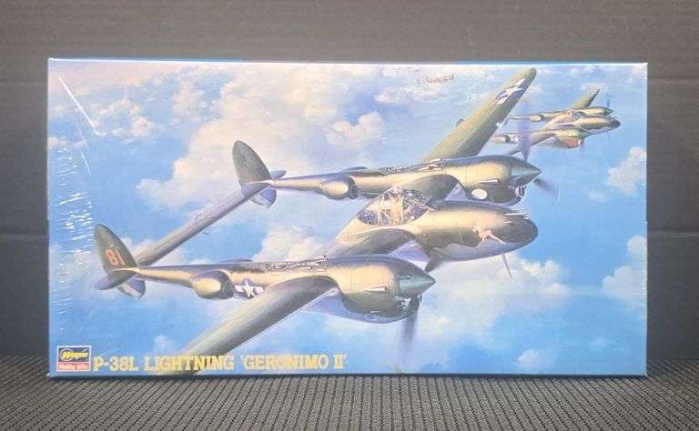 Hasegawa 1/48 P-38L Lightning 'Geronimo II' Model Kit JT2:3600 Sealed