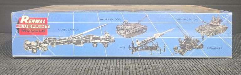 Renwal Blueprint Models Military Wrecker Truck 1/32 Scale Model Kit