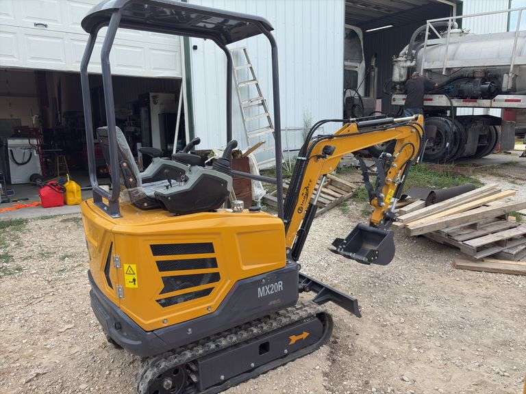 CFG MX20R Mini Excavator