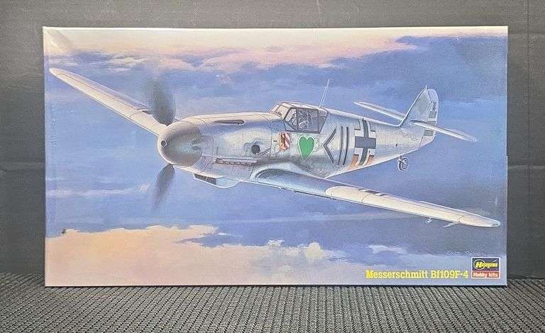 Hasegawa Messerschmitt Bf109F-4 1:48 Scale Model Kit J11:1600