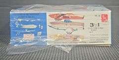 AMT 3-in-1 Customizing Boat Kit No. 8125