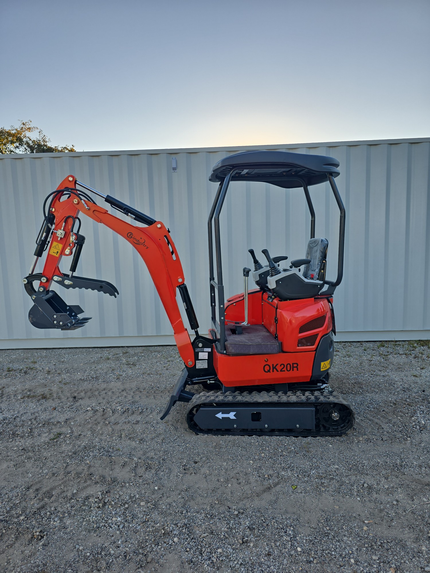 HCA September Equipment and Containers Online Auction - Wright City, MO featured photo 1