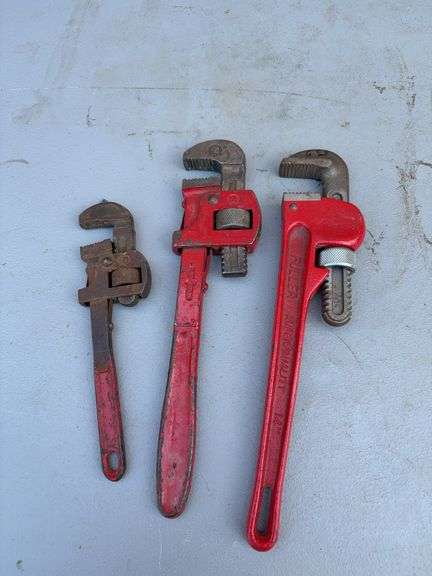 3 Pipe Wrenches