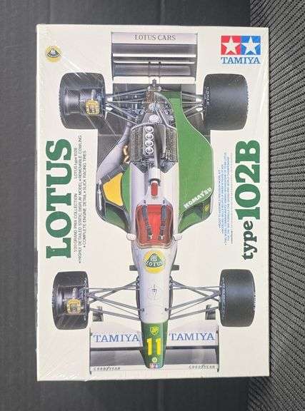 Tamiya Lotus Type 102B 1/20 Scale Model Kit