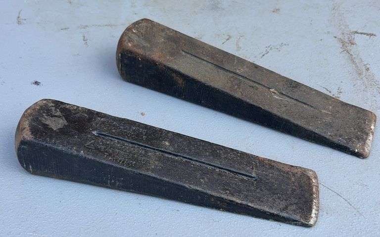 Pair of Splitting Wedges