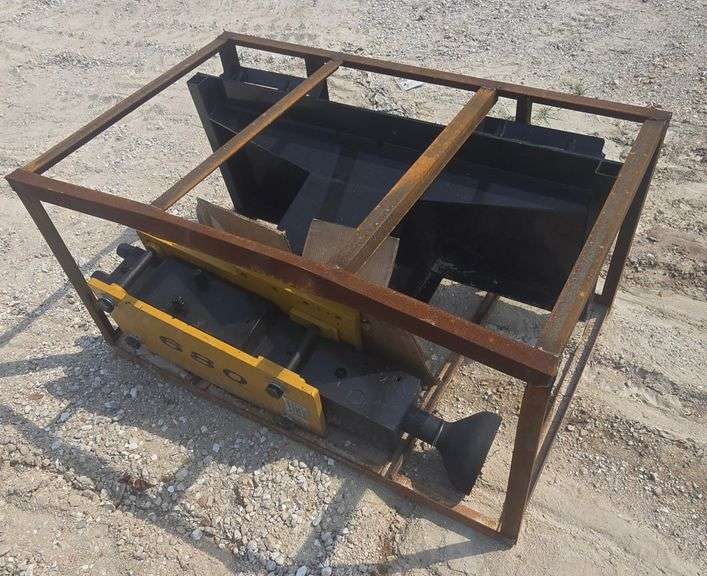 CFG PD680-PZ Post Driver image