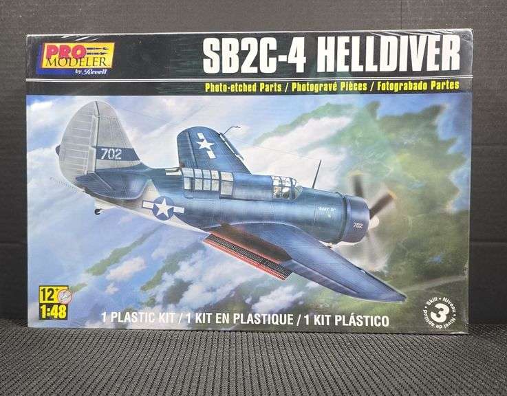 Revell Pro Modeler SB2C-4 Helldiver 1/48 Scale Model Kit