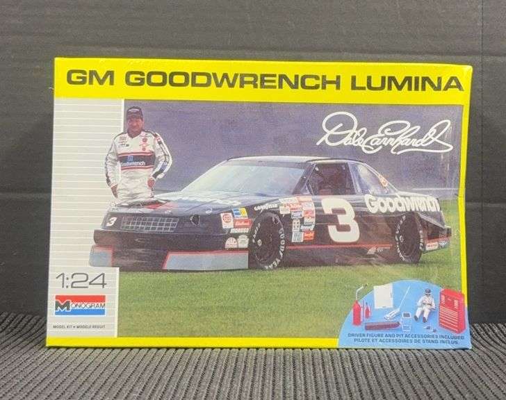 Monogram 1:24 Scale GM Goodwrench Lumina Dale Earnhardt Model Kit #2927