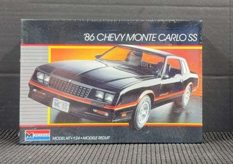 '86 Chevy Monte Carlo SS Monogram Model Kit 2731