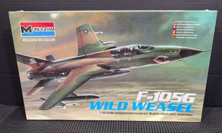 Monogram F-105G Wild Weasel 1/48 Scale Model Kit #5806 Factory Sealed