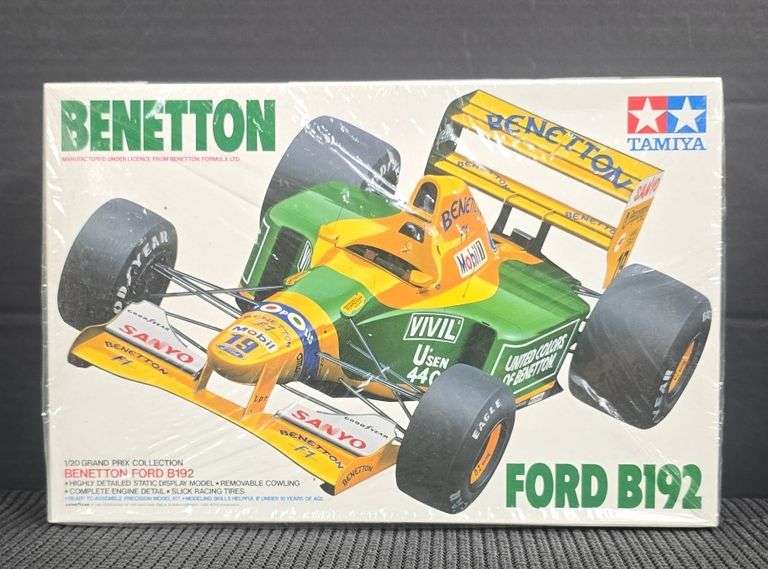 Tamiya Benetton Ford B192 1/20 Scale Model Kit