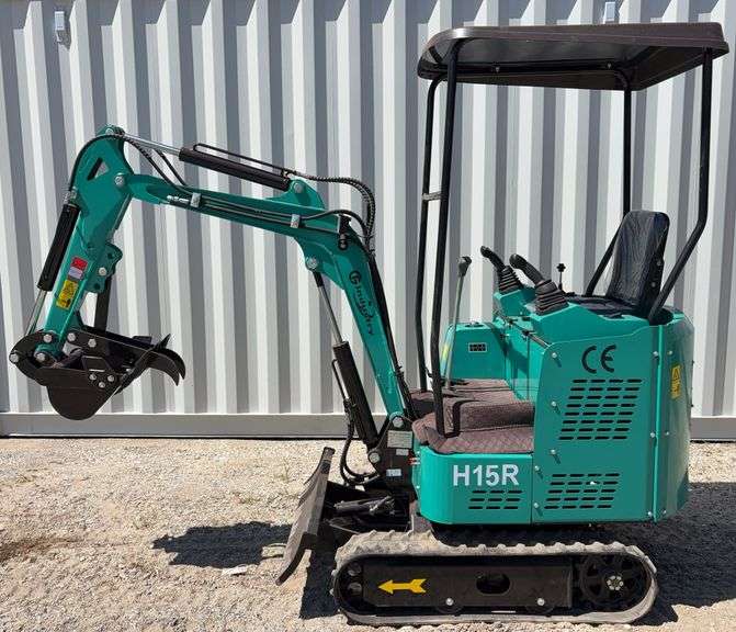 CFG H15R Mini Excavator image