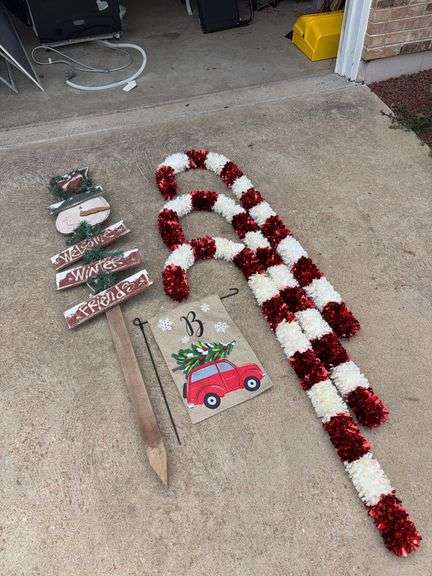 Outdoor Christmas Decor