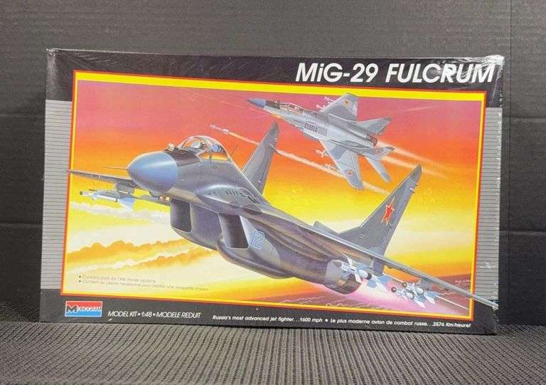 Monogram MIG-29 Fulcrum 1:48 Scale Model Kit #5825 - Factory Sealed
