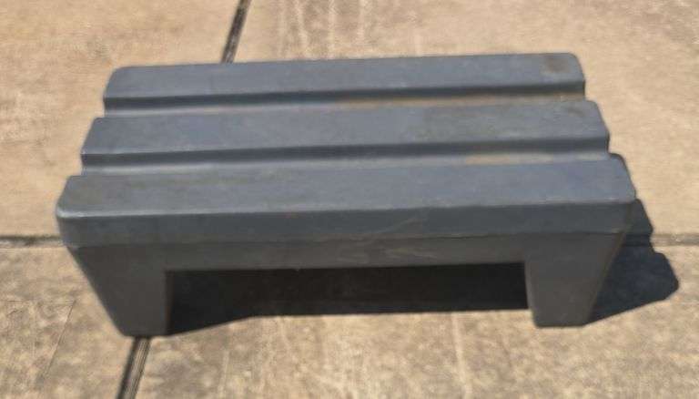 Plastic riser 36x17x12