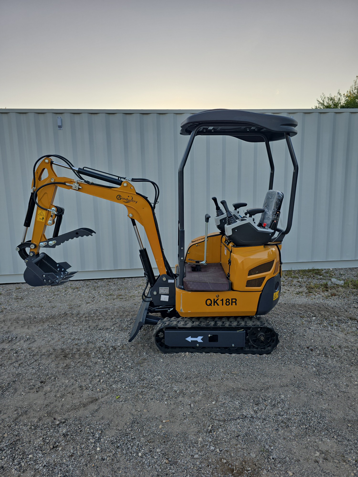 HCA September Equipment and Containers Online Auction - Wright City, MO featured photo 4