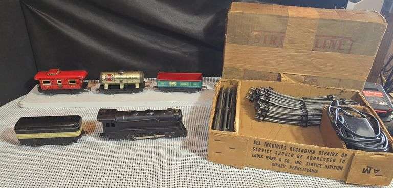 Marx Stream Line Electric Train image