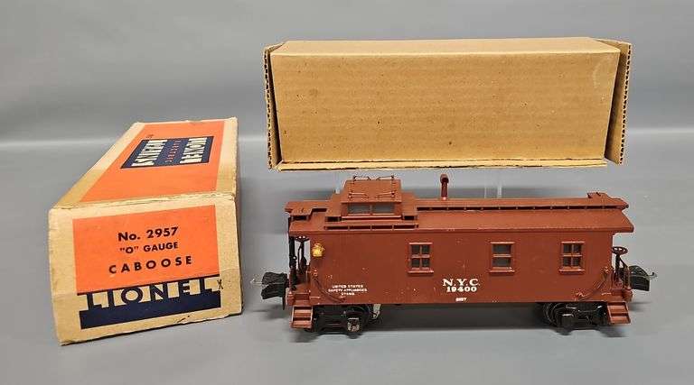 Lionel Prewar O Gauge Semi-scale 2957 Caboose in Original Box image