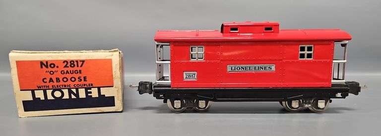 WOW!! Unrun Lionel Postwar O 2817 Nickel Trim Caboose in Original Box image