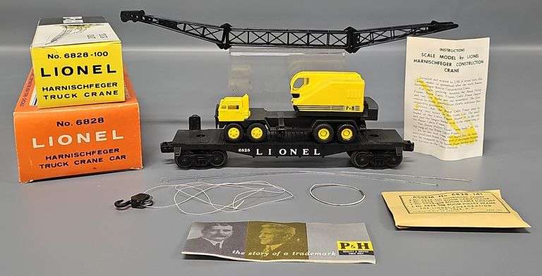Unrun Lionel Postwar O 6828 Harnischfeger Truck Crane Car in Original Box image