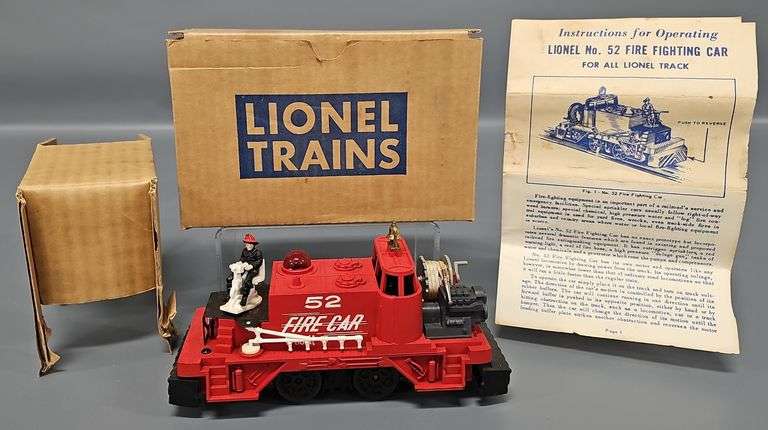 Lionel Postwar O 52 Fire Fighting Car in Original Box image