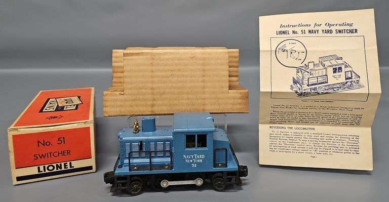 Lionel Postwar O 51 Navy Yard Switcher in Original Box image