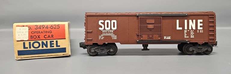 Unrun Lionel Postwar O 3494-625 Soo Line Operating Box Car in Brick Original Box image