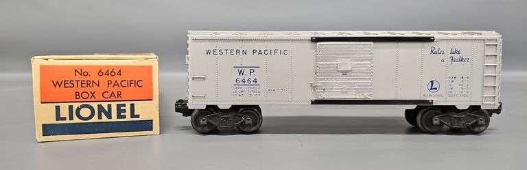 Lionel Postwar O 6464-1 Western Pacific Box Car in Original Box image