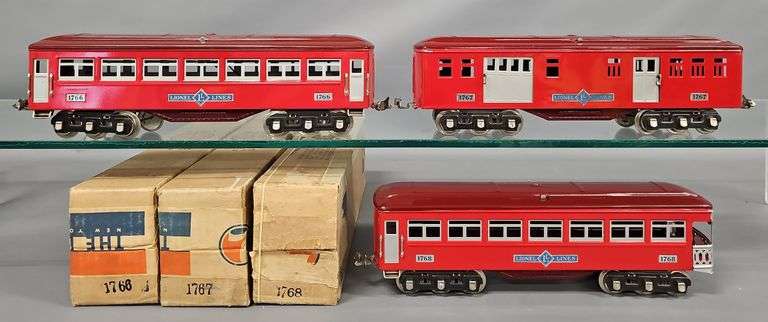 Superb Set of Lionel Prewar Standard Gauge Passenger Cars Original Boxes image