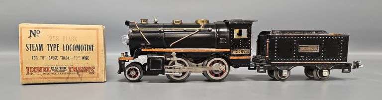 Lionel Prewar O Gauge 258 Black Steam Locomotive with 257T Tender and Original Box image