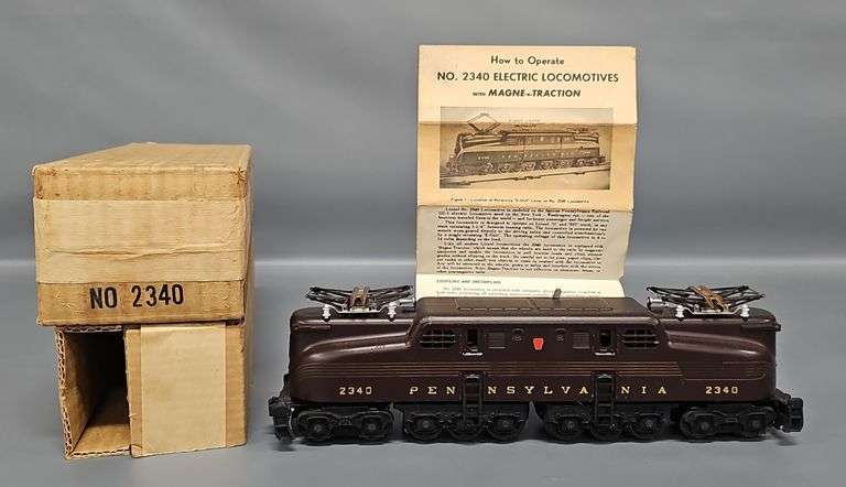 Gorgeous Unrun Lionel Postwar O Tuscan 5-Stripe 2340 Pennsylvania GG-1 Electric Locomotive in Original Box image