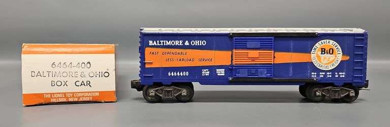 Unrun Lionel Postwar O 6464-400 Baltimore & Ohio Box Car in Original Box image