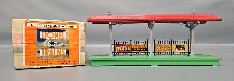 1939 Lionel Postwar O Station Platform in Original Box image
