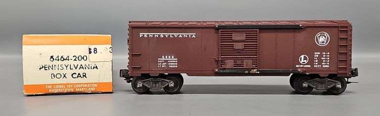 Mint Unrun Lionel Postwar O 6464-200 Pennsylvania Box Car in Original Box image