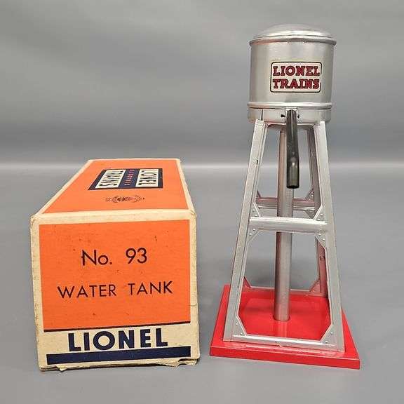 Gorgeous Lionel Postwar O 93 Water Tank in Original Box image