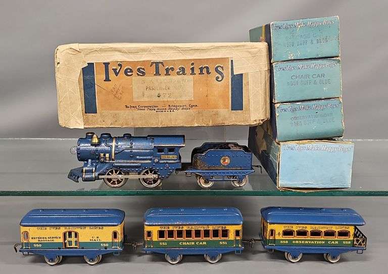 Boxed Ives Prewar O Gauge Passenger Set image