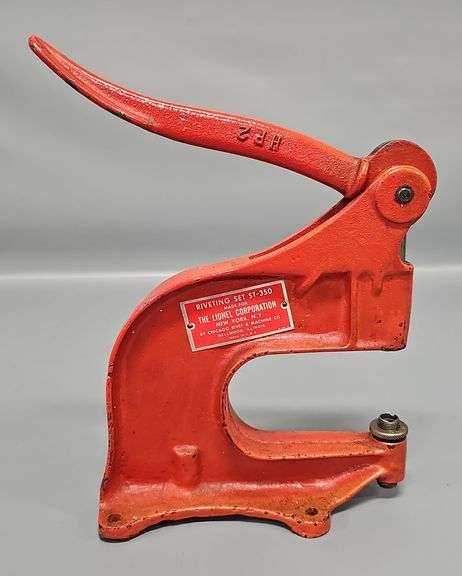 Red Lionel Postwar Dealer Service ST-350 Rivet Press image