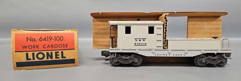 Lionel Postwar O 6419-100 Norfolk & Western Work Caboose in Original Box image