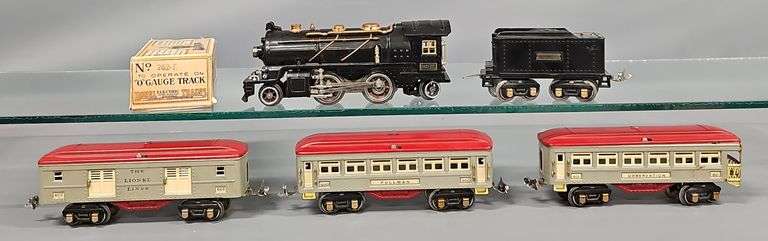 Lionel Prewar O Gauge 262 Steam Passenger Set w/ OB image