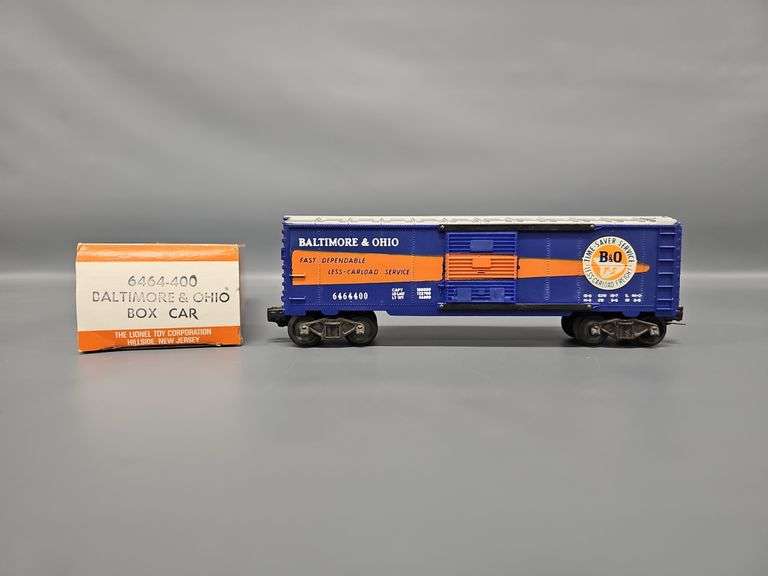 Unrun Lionel Postwar O 6464-400 Baltimore & Ohio Box Car in Original Box image