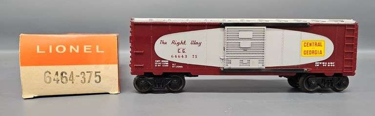 Unrun Lionel Postwar O 6464-375 Central of Georgia Box Car in Original Box image