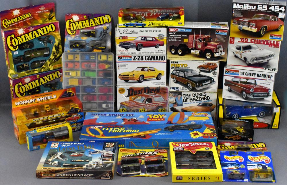 Online only live vintage model kits and die cast featured photo 1