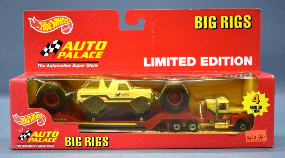 Hot Wheels Big Rigs Auto Palace Limited Edition in original box