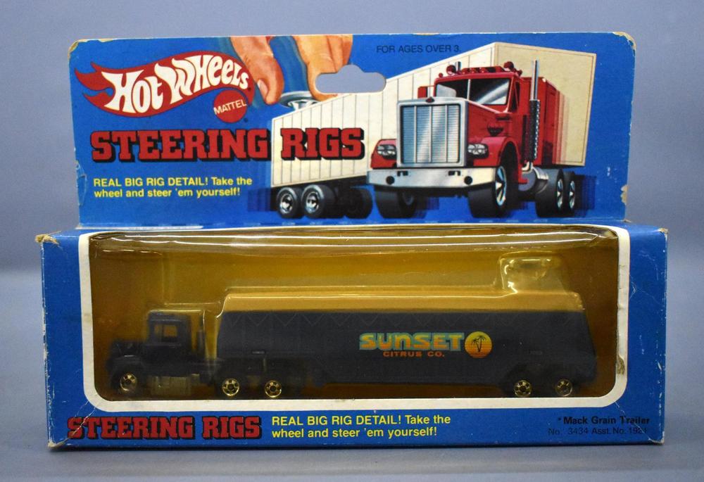 Hot Wheels Steering Rigs no. 3434 Mack Grain Trailer in original box