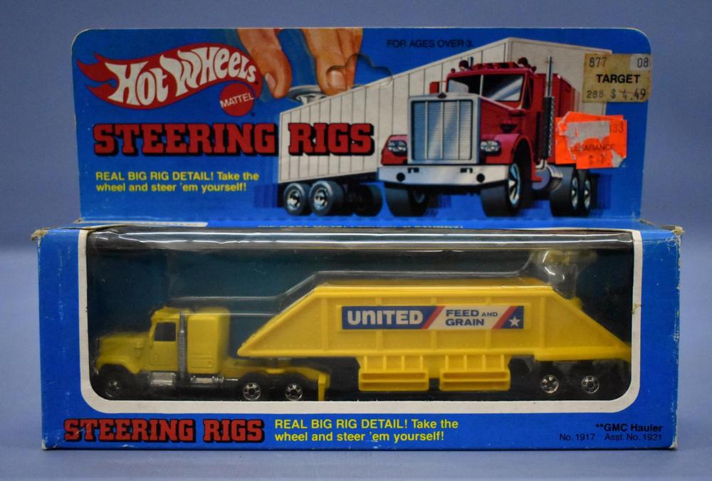 Hot Wheels Steering Rigs no. 1917 GMC Hauler United Feed in original box