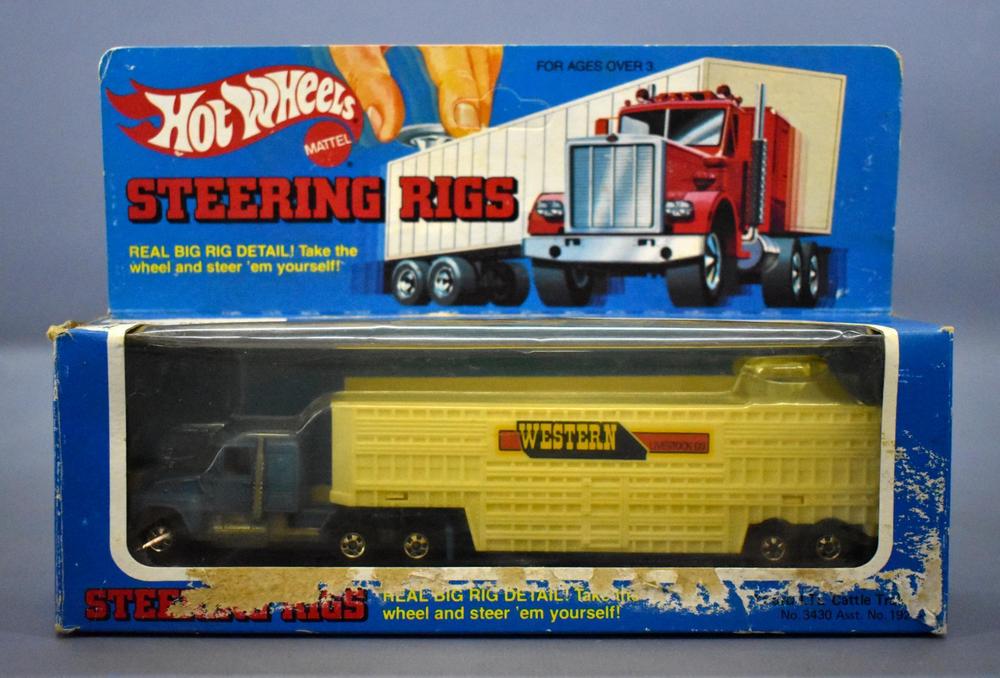 Hot Wheels Steering Rigs no. 3430 Ford LTL Western Cattle Trailer in original box