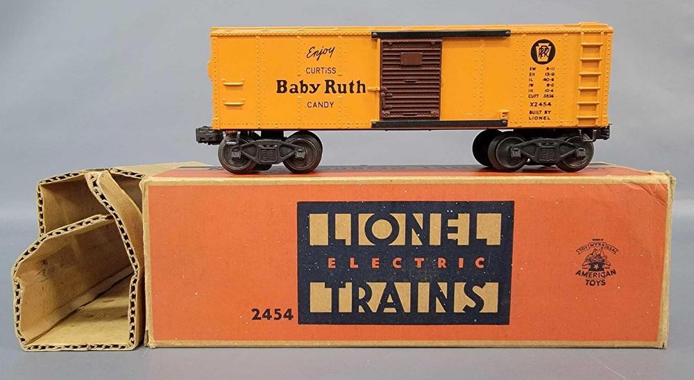 Postwar Lionel O gauge 2454 box car in original box with insert unrun
