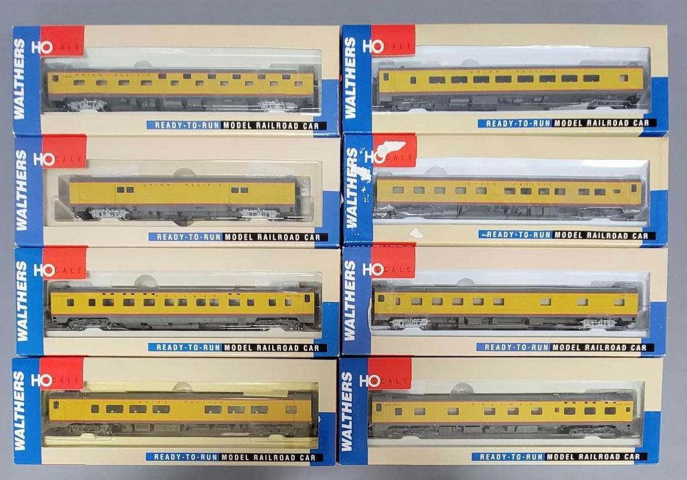 Eight Walthers HO scale Union Pacific passenger cars in original boxes