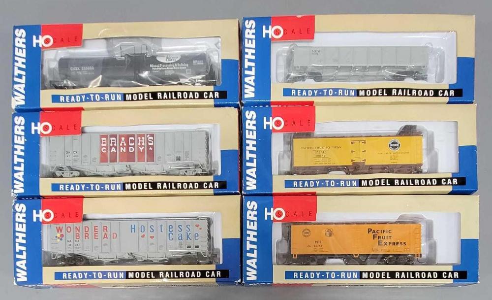 Six mixed Walthers HO scale freight cars in original boxes